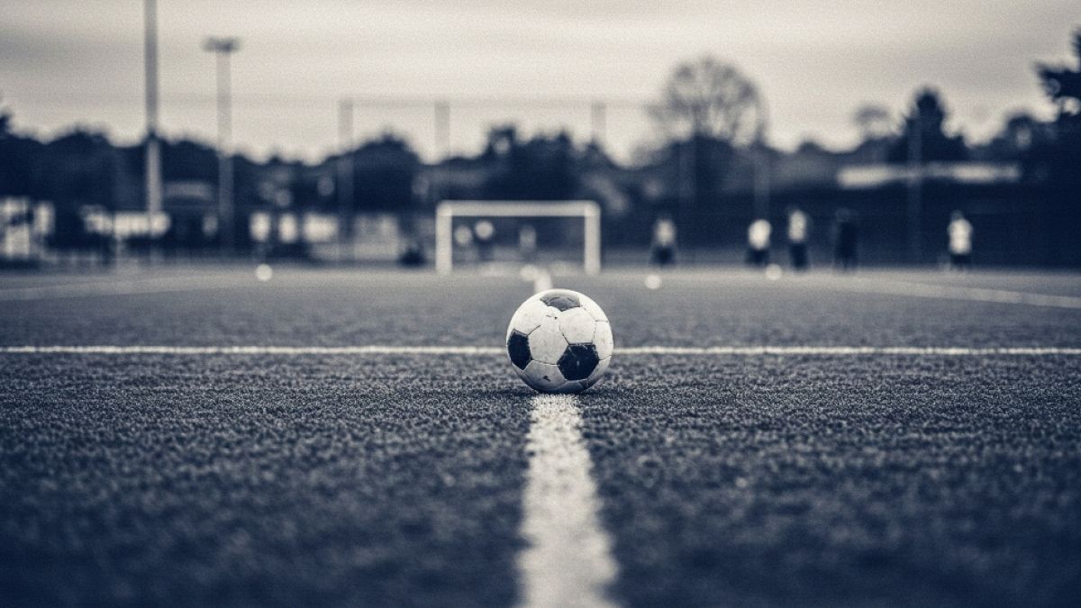 Spaniens Fu&szlig;ballwelt trauert um den Trainer des FC Valencia,&nbsp;Fernando Mart&iacute;n Carreras (Symbolbild). (Foto)
