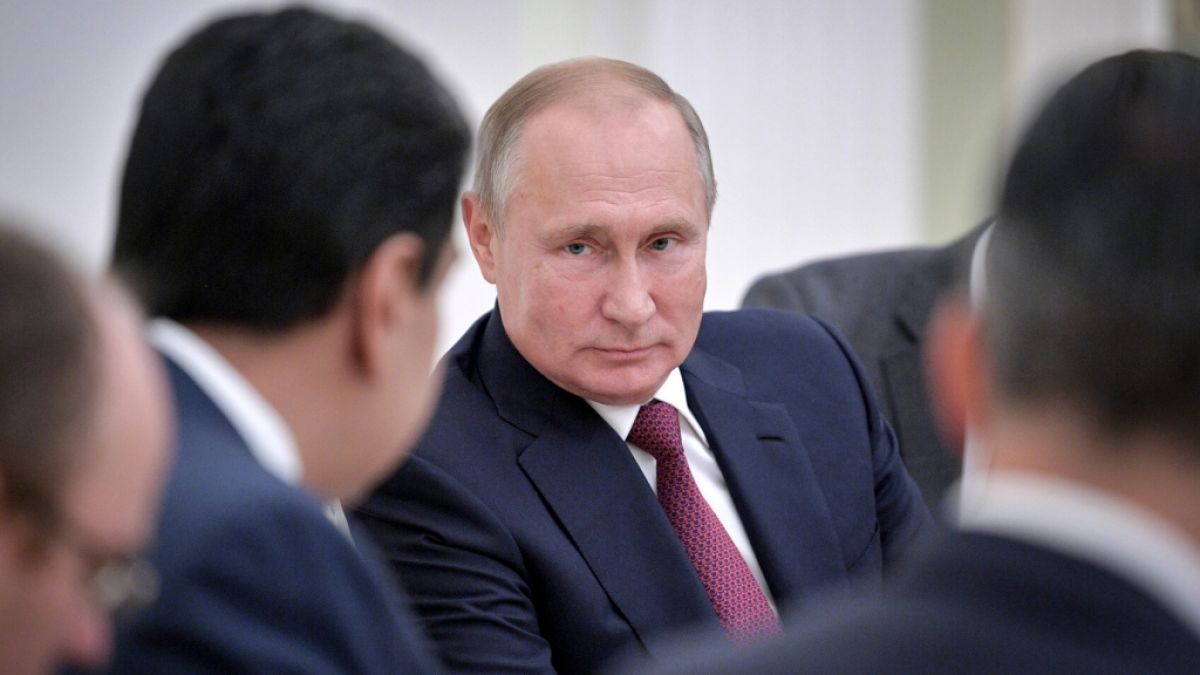Wladimir Putin, hier im September 2019 bei einem Treffen mit dem venezolanischen Pr&auml;sidenten Nicol&aacute;s Maduro, hat nach dem US-Angriff auf Venezuela gewaltige Sorgen, was Russlands &Ouml;l-Gesch&auml;fte betrifft. (Foto)