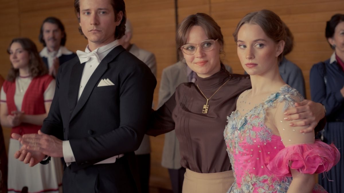 Carlotta B&auml;hre &uuml;bernimmt in "Ku'damm 77" die Rolle der Dorli Sch&ouml;llack. (Foto)