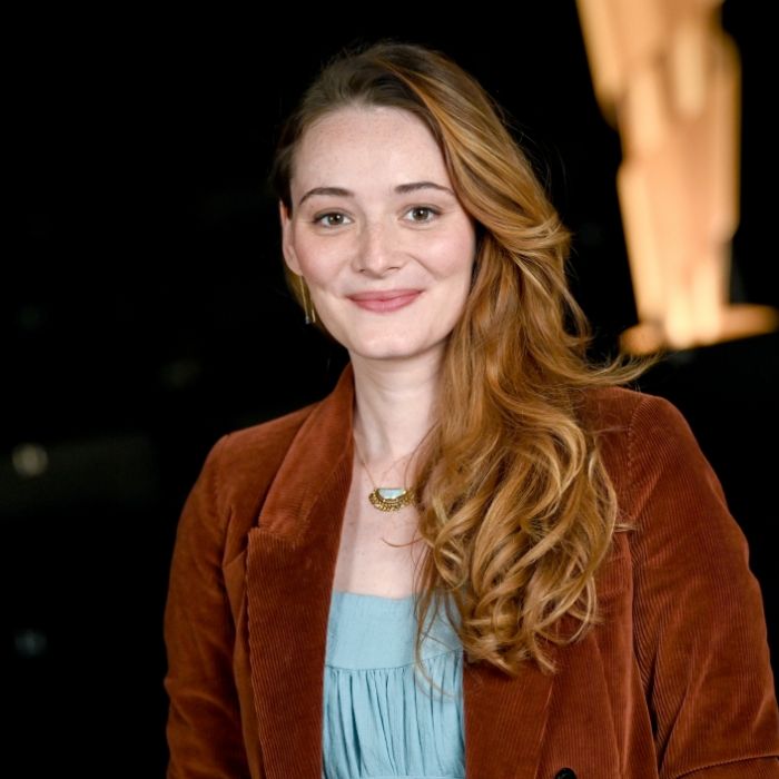 Maria Ehrich verkörpert in ihren Rollen oft Frauen, die eine starke Entwicklung durchleben.