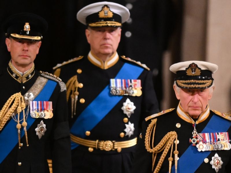 König Charles III. spricht Machtwort: Trennung noch vor Ostern angeordnet - Abschied könnte schmutzig werden