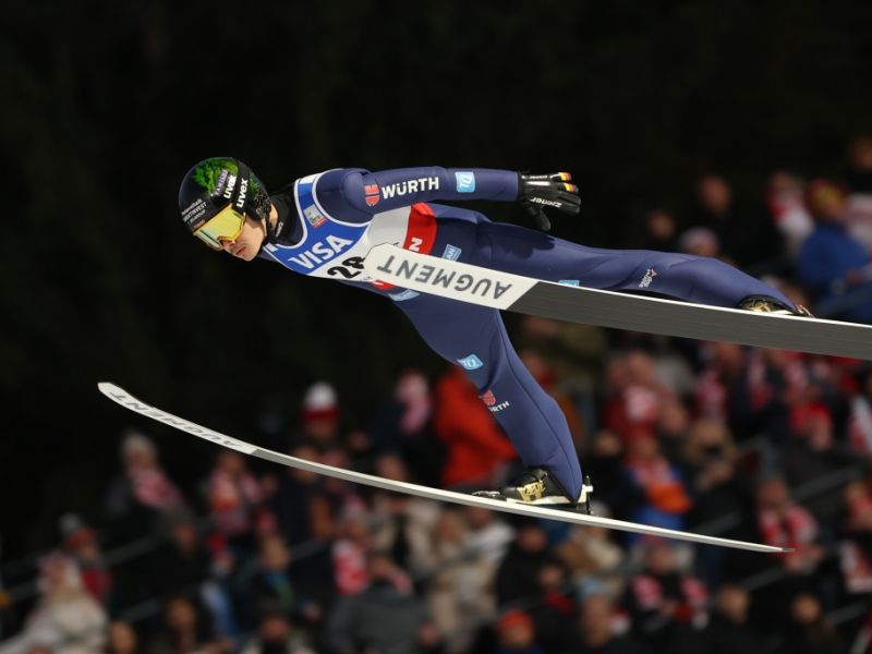 Skispringen - Weltcup der Herren 2025/26: So sehen Sie die Wettbewerbe aus Zakopane