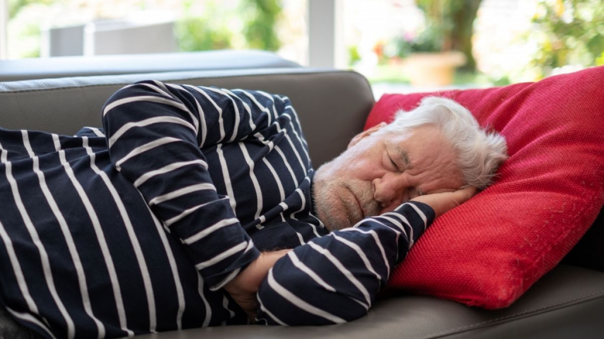 Unruhiges Verhalten im Schlaf kann als fr&uuml;hes Anzeichen einer Demenz gelten. (Foto)
