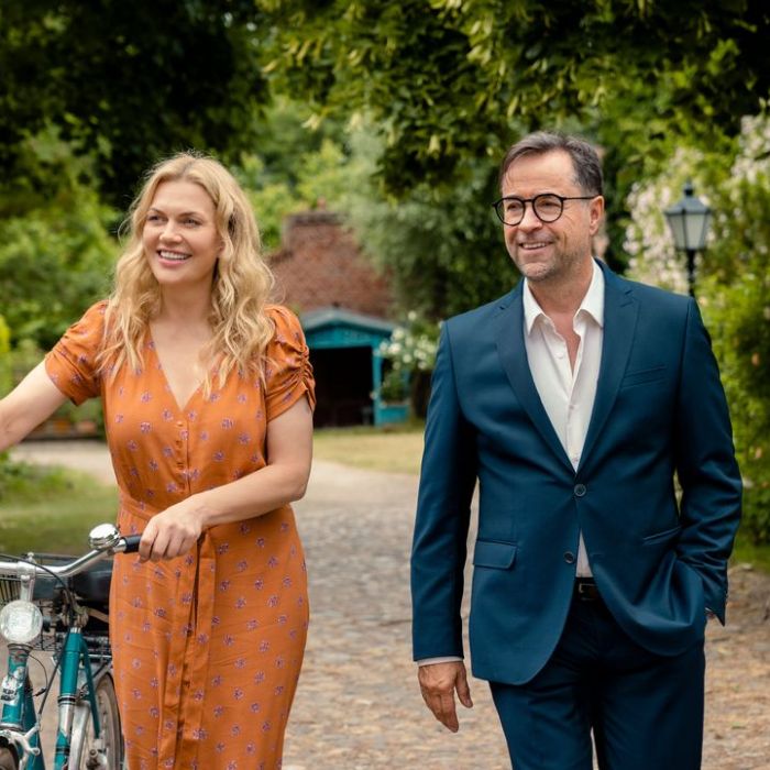 Wiederholung von Folge 7 im TV und online