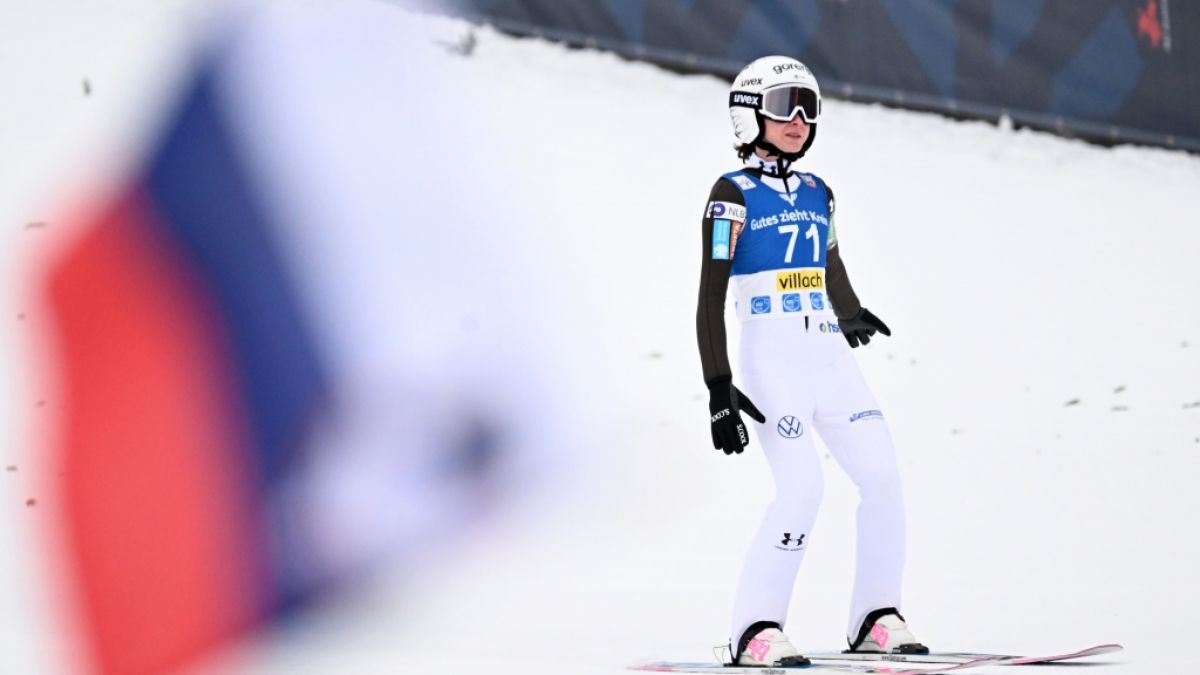 Die Slowenin Nika Prevc will beim Heim-Weltcup in Ljubno erneut ganz vorn landen. (Foto)