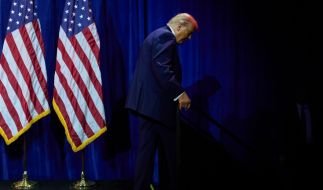 Donald Trump hat dutzende Organisationen von der US-Förderliste gestrichen.