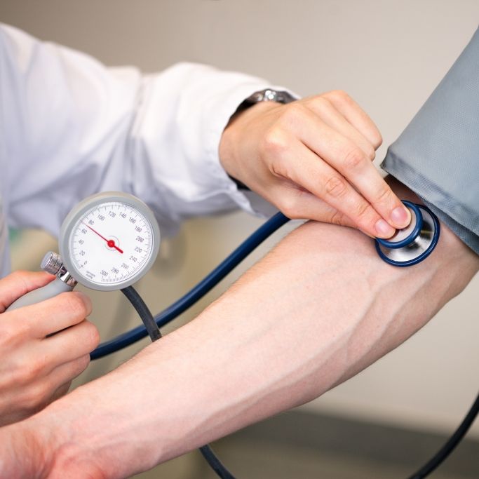 Darum ist ein Blutdruck-Wert von 120/80 nicht immer ideal
