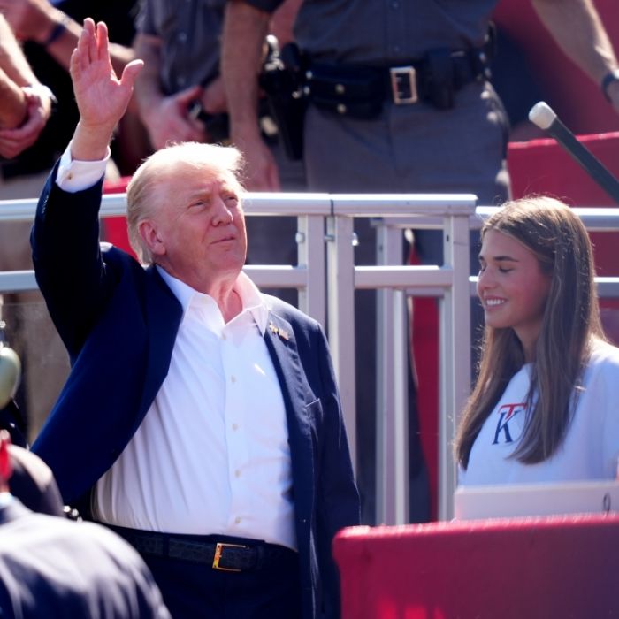 Operation am Handgelenk - Trump-Enkelin äußert sich bei Social-Media