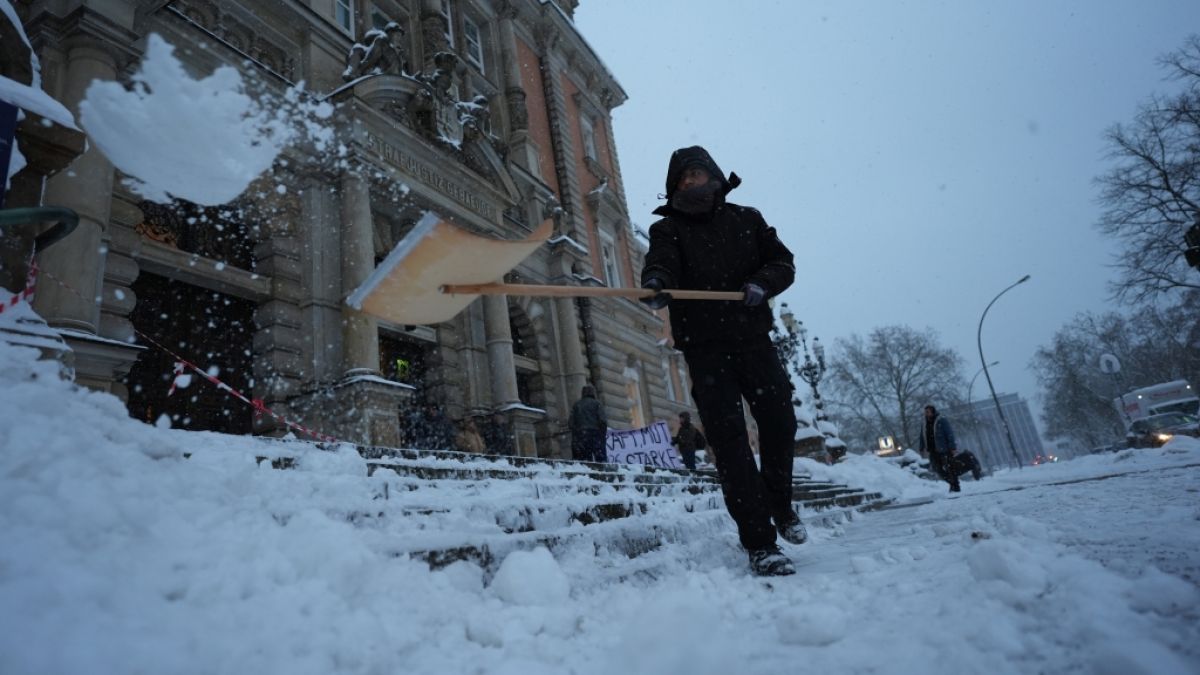 Bei Schneest&uuml;rmen und Gl&auml;tte k&ouml;nnen selbst kurze Arbeitswege lebensgef&auml;hrlich werden. (Foto)