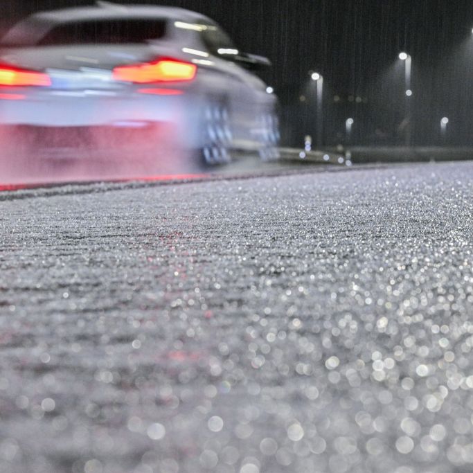 Autofahren bei Schnee und Glatteis - darauf sollte man achten