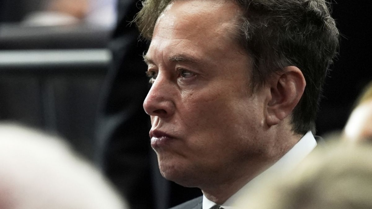Elon Musk hat offenbar Milliarden in den Sand gesetzt. (Foto)