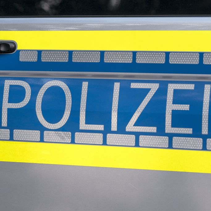 Niederbayern: Hochwertiger Pkw nach Kontrolle sichergestellt