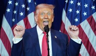 Nein, das ist kein Pausenclown, sondern der Präsident der Vereinigten Staaten von Amerika.