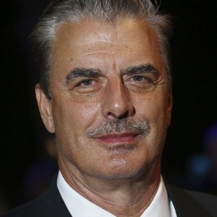 Chris Noth teilte bei Instagram gegen Ex-Serienpartnerin Sarah Jessica Parker aus.