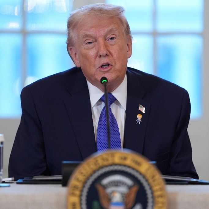 Donald Trump: Nach ICE-Schuss übt er Kritik am Opfer. 