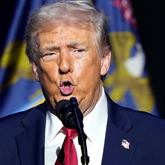 Wirbel um Trump-Befehl für Iran-Schlag - Militärstützpunkt geräumt