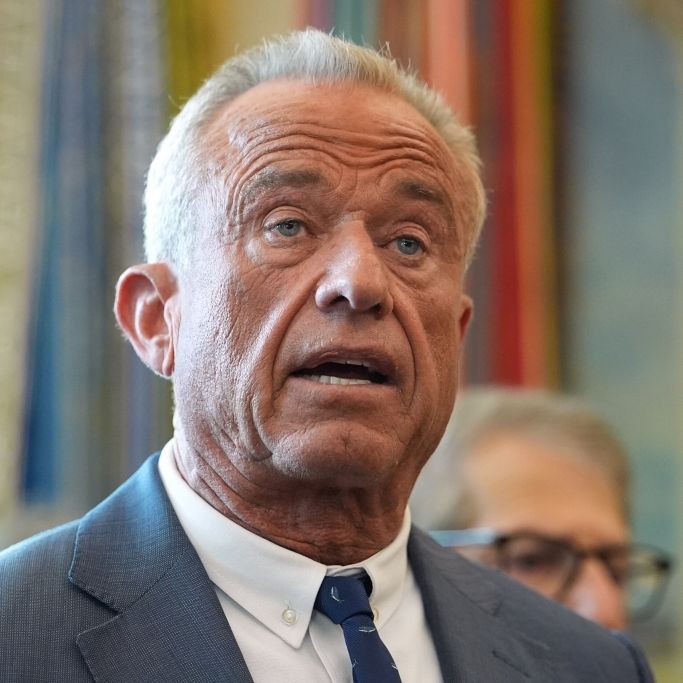 US-Gesundheitsminister Robert F. Kennedy Jr. erlebte einen peinlichen Moment im Weißen Haus.