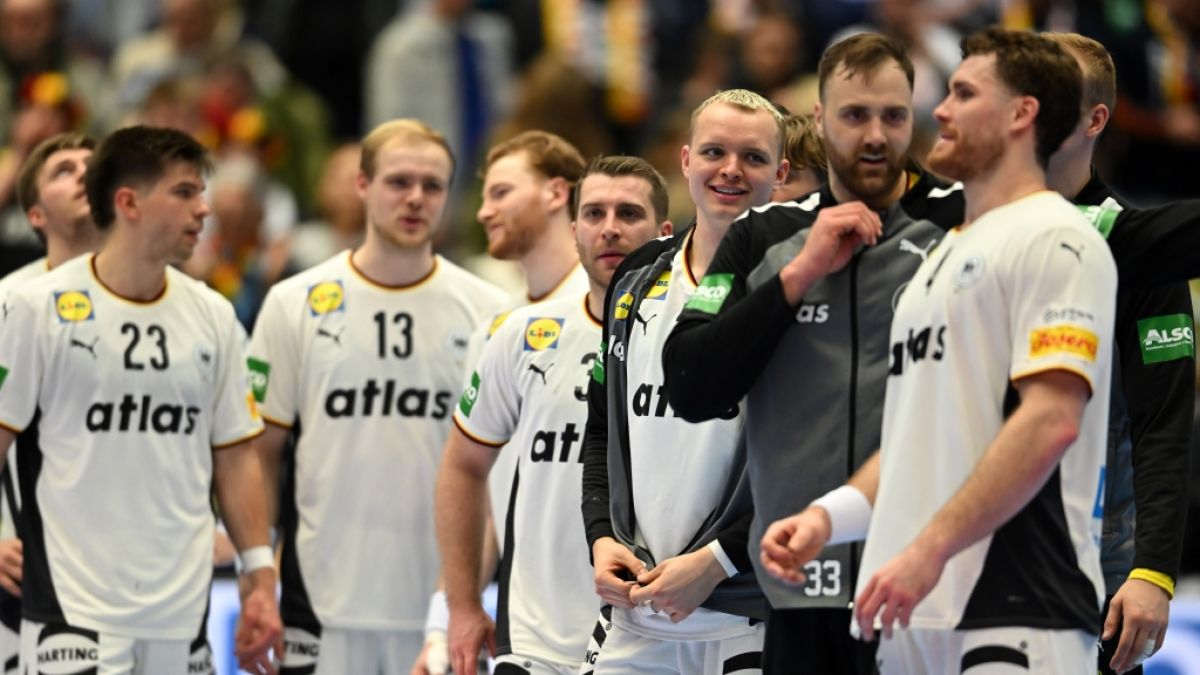 Die deutschen Handballer haben das erste EM-Spiel gegen &Ouml;sterreich gewonnen. (Foto)