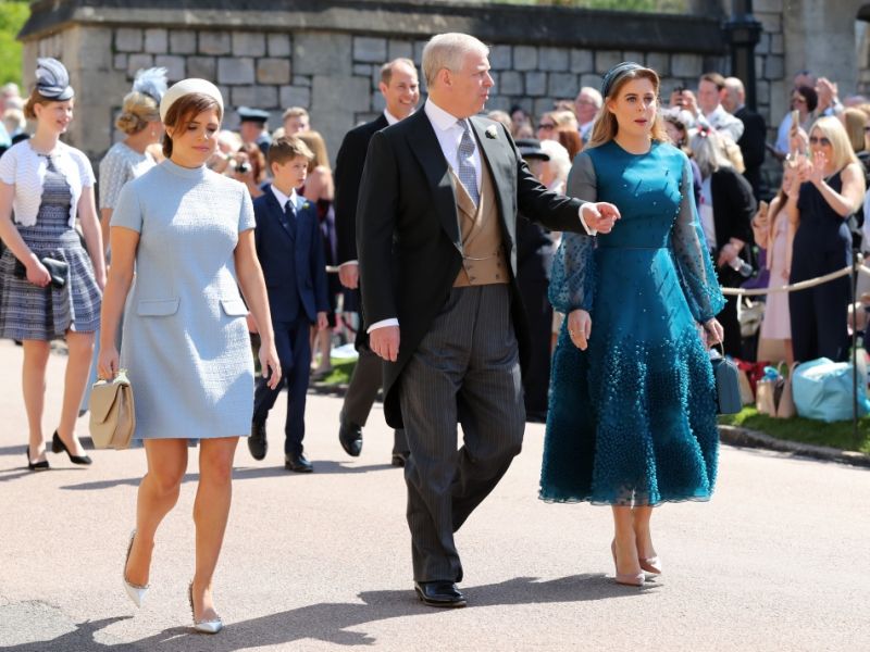 Wegen Ex-Prinz Andrew: Briten-Prinzessinnen Beatrice und Eugenie entgeht Millionen-Erbe