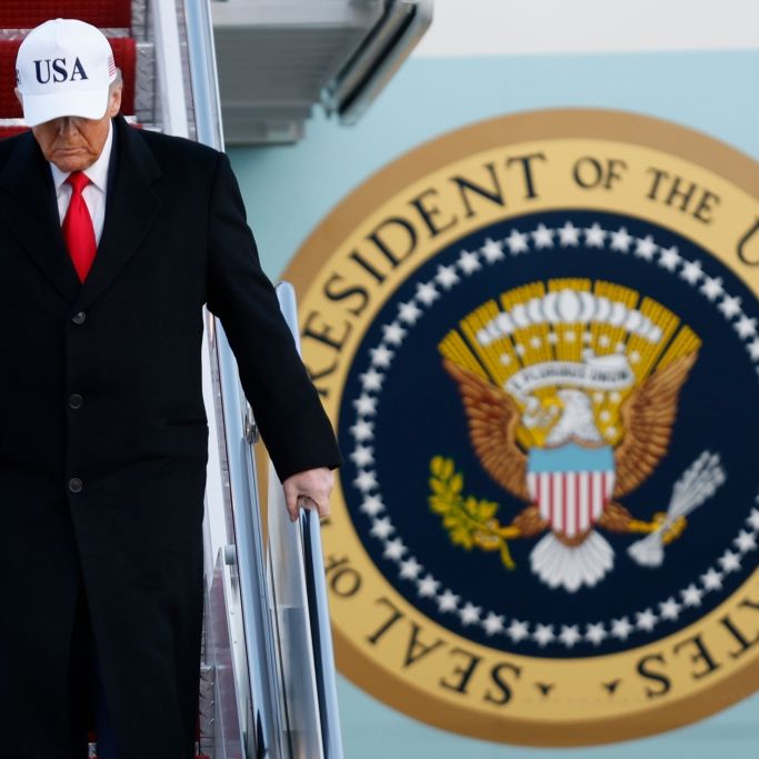 Donald Trump: Neue Handflecken rücken Gesundheitszustand des Präsidenten in den Fokus.