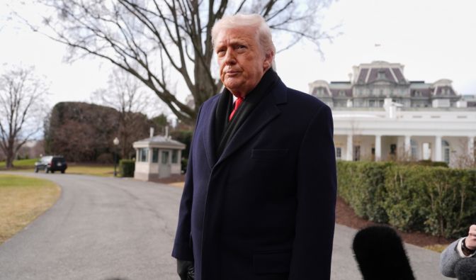 Donald Trump: Seine eigene Partei stellt sich gegen ihn - wegen Grönland.