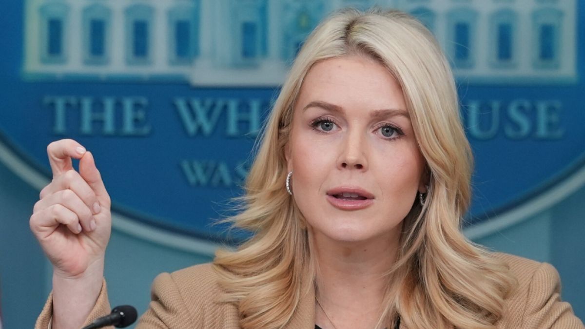 Eine Tonaufnahme enth&uuml;llt schockierende &Auml;u&szlig;erungen von Trump-Sprecherin Karoline Leavitt. (Foto)