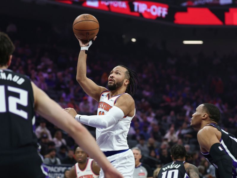 NBA: "Cooper Flagg gibt NBA-Debüt im MSG; Jalen Brunson und Josh Hart kehren für die Knicks zurück, während die Mavericks siegen"