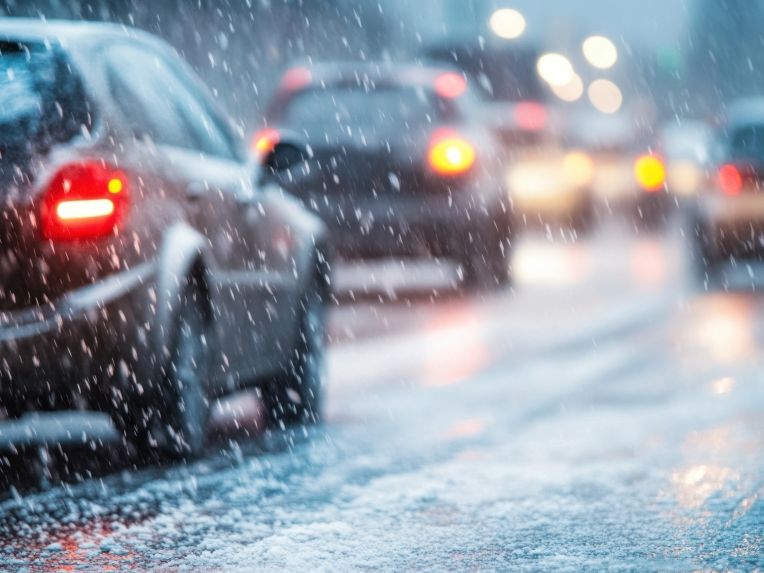 Wintereinbruch: Monster-Sturm im Mittelmeer - Zyklon Harry bringt Schnee nach Deutschland