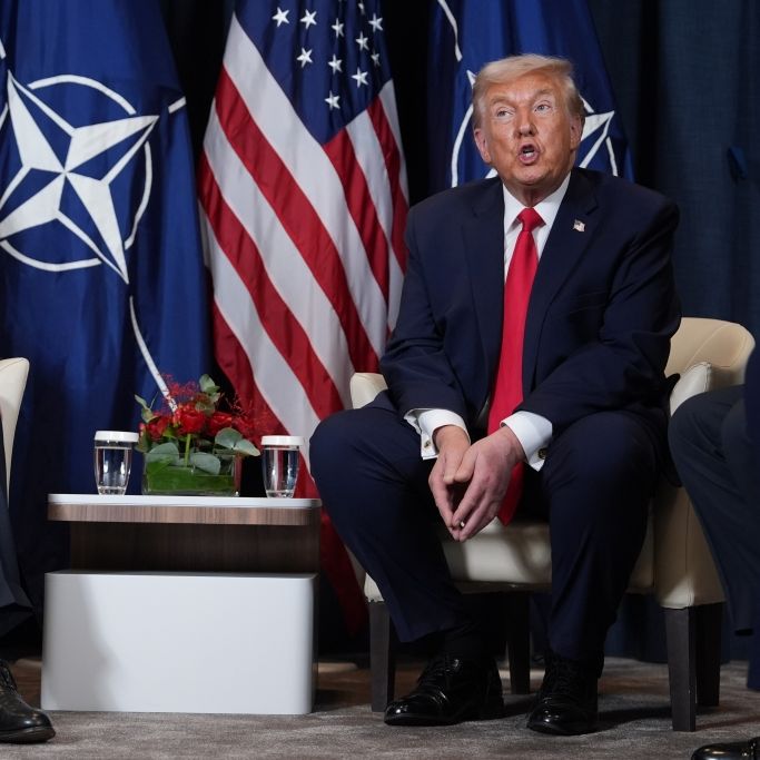 Geschwollene Knöchel und schwieriger Gang - Auftritt in Davos beunruhigt