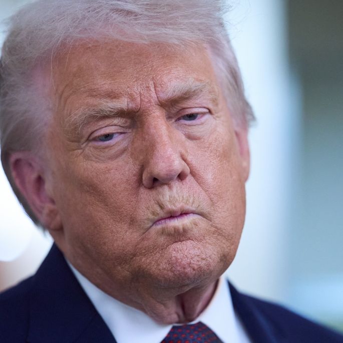 Bilder offenbaren die Wahrheit - Größenwahn von US-Präsident immer schlimmer