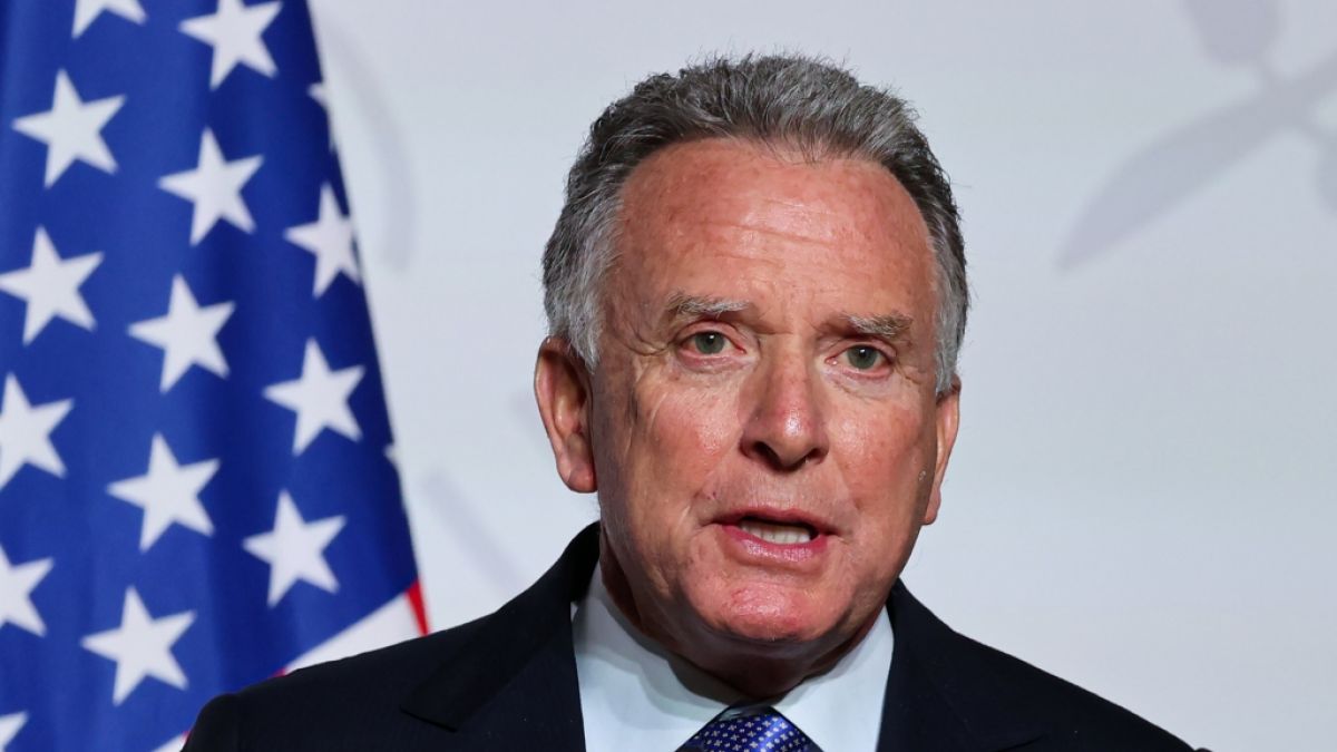 Trump-Gesandter Steve Witkoff sorgte ei einem Treffen mit Wladimir Putin f&uuml;r einen bizarren Moment. (Foto)