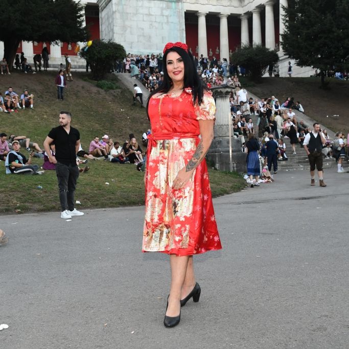 Reality-Star inszeniert sich engelsgleich – doch ihre Botschaft ist ernst