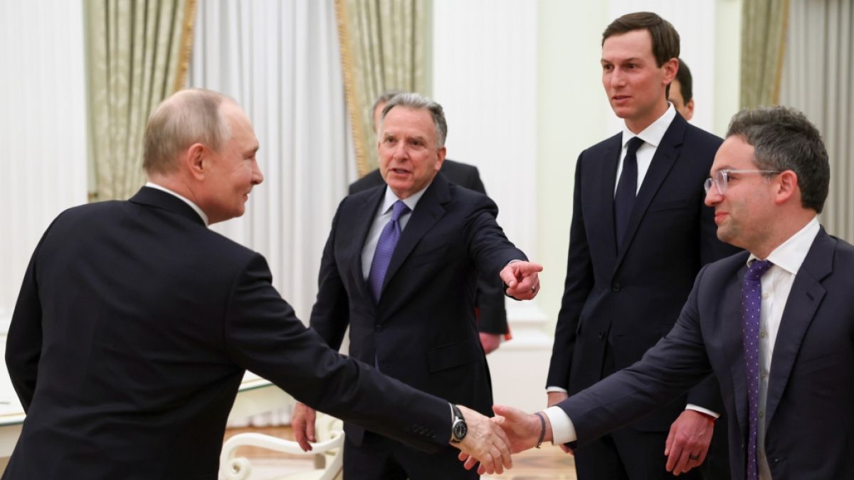 Pr&auml;sidenten Wladimir Putin empf&auml;ngt die Abgesandten von US-Pr&auml;sident Trump, Steve Witkoff, Jared Kushner und Josh Gruenbaum. (Foto)