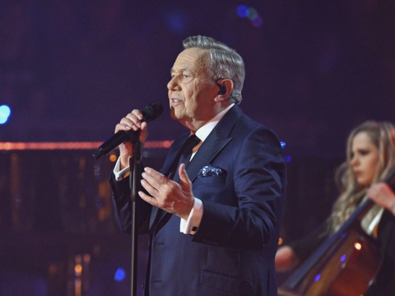 Roland Kaiser: Traurige Nachricht für Fans - Schlagerstar sagt Konzert wegen Krankheit ab