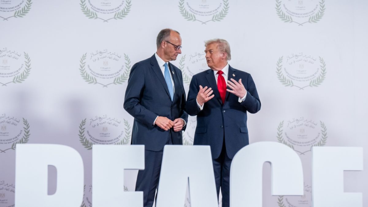 Bundeskanzler Friedrich Merz (l.) hat keine Zweifel an Donald Trumps Gesundheit (r.). (Foto)