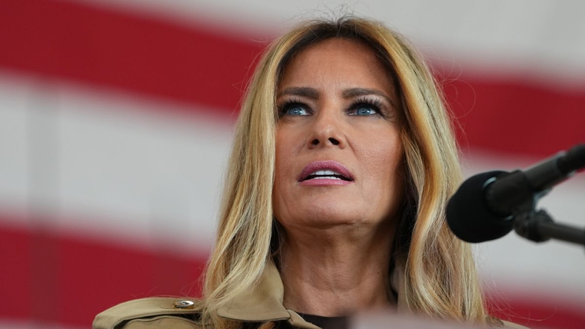 Melania Trump: Die Filmpremiere ihrer eigenen Dokumentation "Melania" droht in einem Desaster zu enden. (Foto)