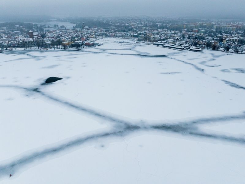 Polarwirbel vor Kollaps: Minus 15 Grad im Osten, Frühling im Westen - Deutschland im Wetter-Extrem