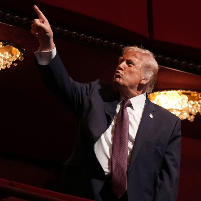 US-Präsident sucht neues Feindbild - schwere Vorwürfe gegen Obama