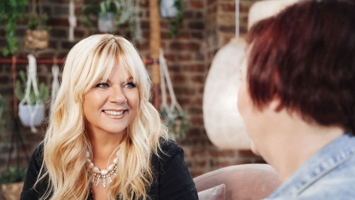 Julia Leischik sucht: Bitte melde dich bei Sat.1 (Foto)