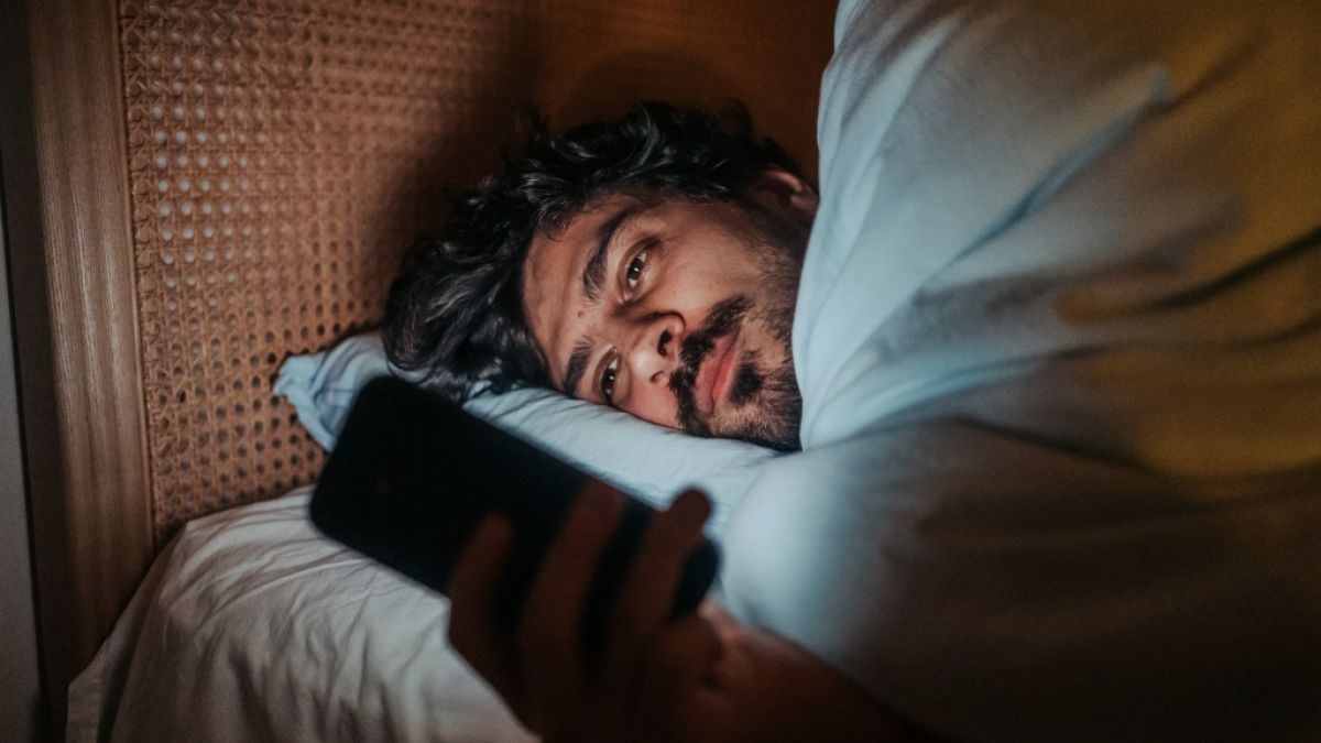 Wer regelm&auml;&szlig;ig sehr sp&auml;t schlafen geht, k&ouml;nnte sich wom&ouml;glich zur Risiko-Gruppe der "Nachteulen" z&auml;hlen. (Foto)