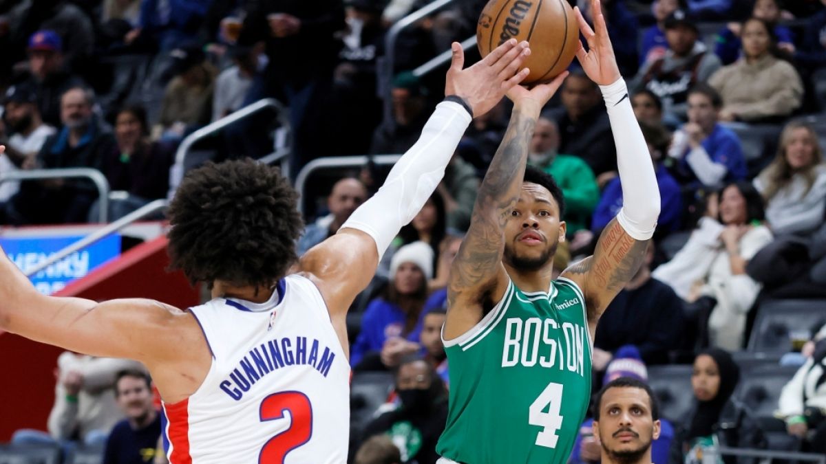 Anfernee Simons von den Bosto Celtics wirft gegen Cade Cunningham von den Detroit Pistons, am 19.01.2026. (Symbolbild) (Foto)