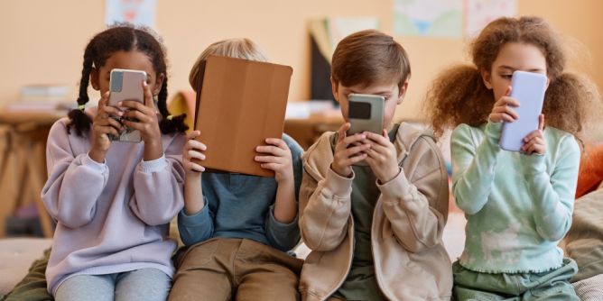 TikTok und Instagram erst ab 16 Jahren