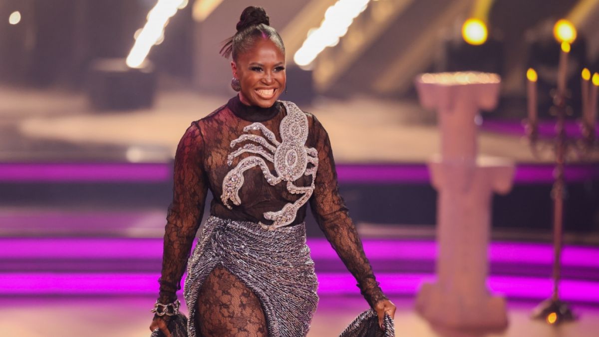 Seit 2011 sitzt Motsi Mabuse bei "Let's Dance" in der Jury. Nun steht sie f&uuml;r eine ARD/WDR-Produktion vor der Kamera. (Foto)