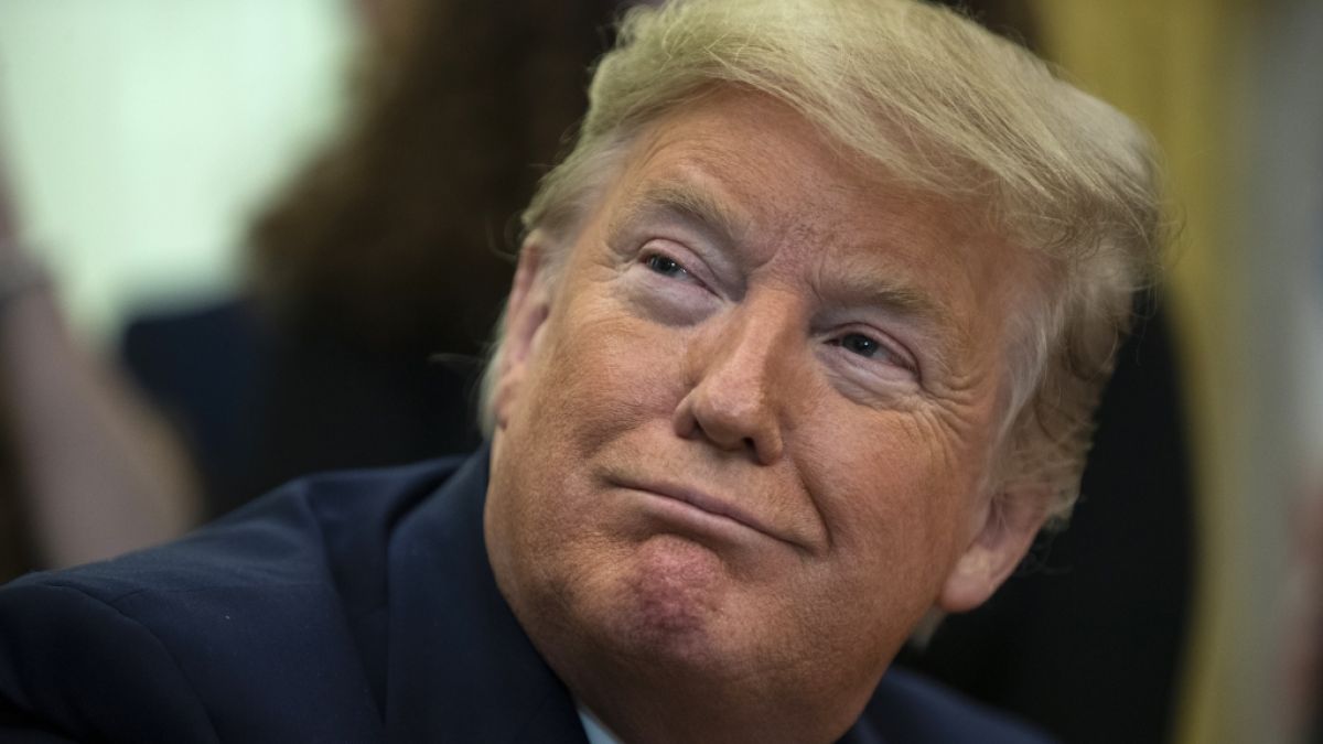 Trump will einen Flughafen und einen Bahnhof nach sich benennen. (Foto)