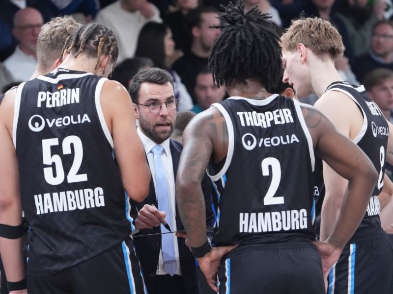 Towers vs. Academics im Livestream: Fan-Infos zum BBL-Spiel Veolia Towers Hamburg vs. MLP Academics Heidelberg