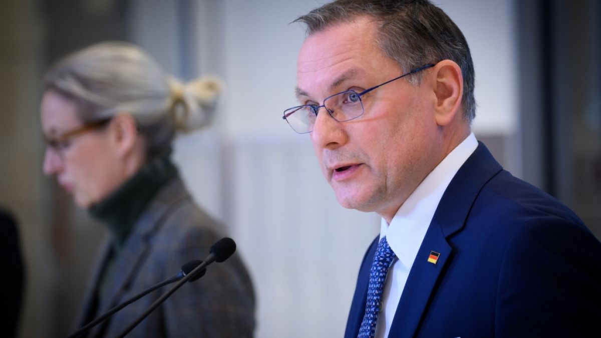 Hinter den Kulissen der AfD brodelt es gewaltig - ausgerechnet vor den Landtagswahlen, die 2026 in mehreren Bundesl&auml;ndern anstehen. (Foto)