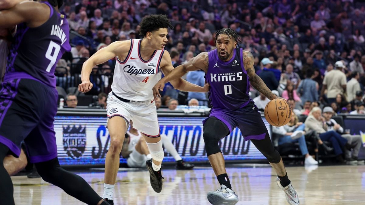 Malik Monk von den Sacramento Kings zieht zum Korb gegen Kobe Sanders von den Los Angeles Clippers, am 07.02.2026. (Symbolbild) (Foto)