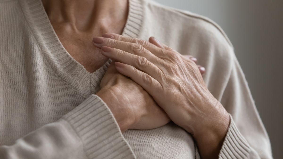 Das weibliche Herz sollte im Alter nicht au&szlig;er Acht gelassen werden. (Foto)
