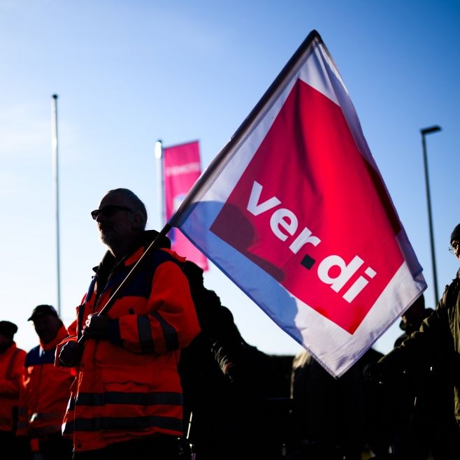 Wieso die Wut gegen Beschäftigte falsch ist