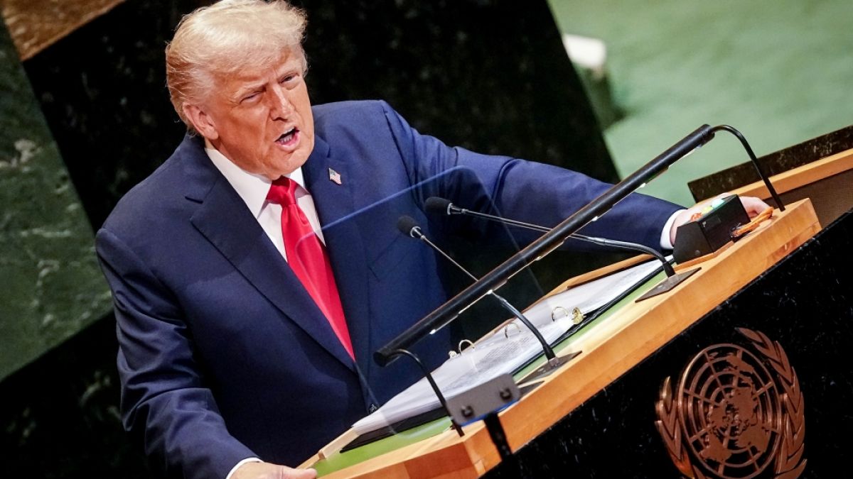 US-Pr&auml;sident im Ufo-Rausch: Donald Trump plant angeblich eine bahnbrechende Rede, die Beweise f&uuml;r au&szlig;erirdisches Leben enth&uuml;llen soll. (Foto)